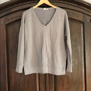 Gap women’s sweatshirt